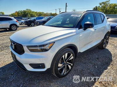 2019 VOLVO XC40 T5 R-DESIGN YV4162UM2K2109897 - główne zdjęcie licytacji z USA - miniatura
