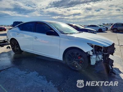 Czwarte zdjęcie samochodu z boku: 2020 NISSAN ALTIMA SR VIN:1N4BL4CVXLC233956 - miniatura