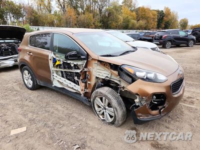 Czwarte zdjęcie samochodu z boku: 2018 KIA SPORTAGE LX VIN:KNDPMCAC0J7360391 - miniatura