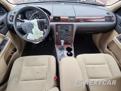 Zdjęcie 8 z 13 samochodu: 2008 FORD TAURUS SEL VIN:1FAHP24W18G134498 - miniatura