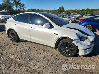 Czwarte zdjęcie samochodu z boku: 2021 TESLA MODEL Y VIN:5YJYGDEE6MF198648 - miniatura