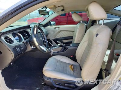 Zdjęcie 7 z 12 samochodu: 2010 FORD MUSTANG VIN:1ZVBP8AN3A5114881 - miniatura