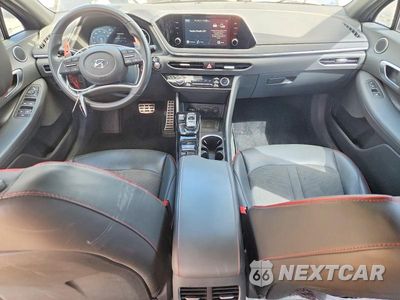 Zdjęcie 8 z 12 samochodu: 2020 HYUNDAI SONATA SEL PLUS VIN:5NPEJ4J23LH019756 - miniatura