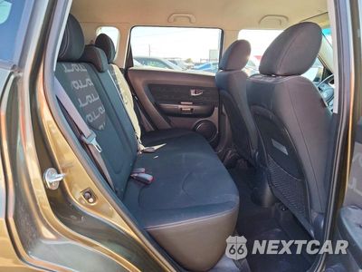 Zdjęcie 10 z 12 samochodu: 2012 KIA SOUL + VIN:KNDJT2A67C7407089 - miniatura