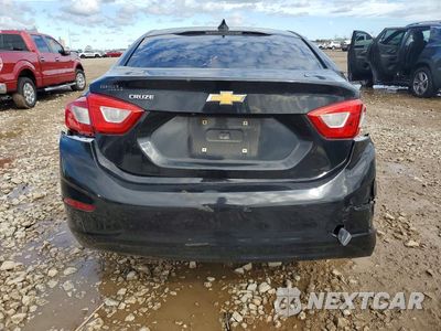 Zdjęcie 6 z 12 samochodu: 2018 CHEVROLET CRUZE LS VIN:1G1BC5SM2J7220027 - miniatura