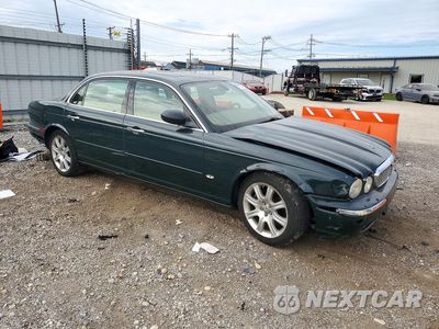 Czwarte zdjęcie samochodu z boku: 2006 JAGUAR XJ8 L VIN:SAJWA79B16SG49893 - miniatura