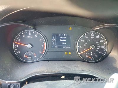 Zdjęcie 9 z 12 samochodu: 2018 KIA OPTIMA LX VIN:5XXGT4L30JG235372 - miniatura