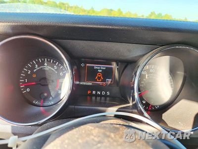Zdjęcie 9 z 12 samochodu: 2016 FORD MUSTANG GT VIN:1FATP8FF7G5309003 - miniatura