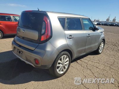 Trzecie zdjęcie samochodu z tyłu: 2019 KIA SOUL + VIN:KNDJP3A55K7656054 - miniatura