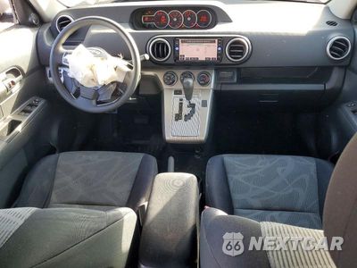Zdjęcie 8 z 13 samochodu: 2012 SCION XB BASE VIN:JTLZE4FEXCJ013506 - miniatura