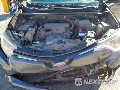 Zdjęcie 11 z 12 samochodu: 2018 TOYOTA RAV4 LE VIN:JTMBFREV8JJ226489 - miniatura