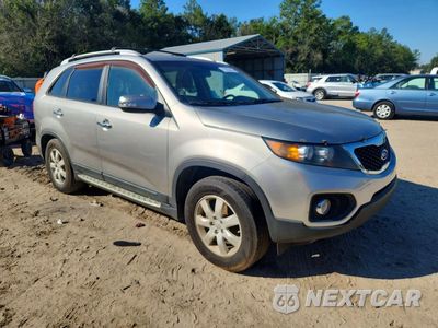 Czwarte zdjęcie samochodu z boku: 2013 KIA SORENTO LX VIN:5XYKT3A61DG344358 - miniatura
