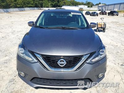 Piąte zdjęcie samochodu w środku: 2017 NISSAN SENTRA SR VIN:3N1AB7AP5HY408131 - miniatura