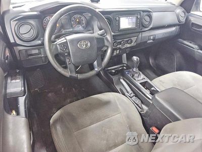 Zdjęcie 8 z 12 samochodu: 2016 TOYOTA TACOMA SR VIN:5TFRX5GN5GX062545 - miniatura