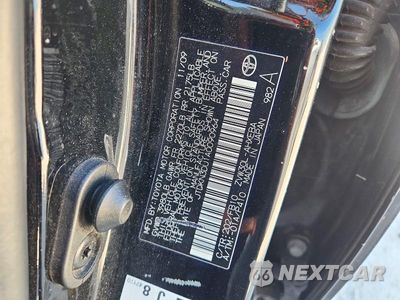 Zdjęcie 12 z 12 samochodu: 2010 TOYOTA PRIUS II VIN:JTDKN3DU1A0090964 - miniatura