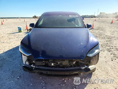 Piąte zdjęcie samochodu w środku: 2023 TESLA MODEL X VIN:7SAXCBE55PF409826 - miniatura