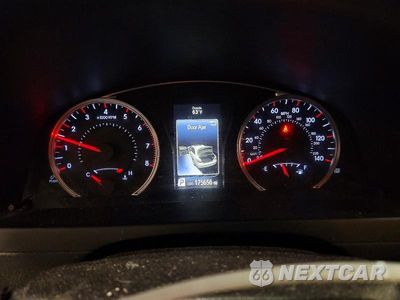 Zdjęcie 9 z 12 samochodu: 2017 TOYOTA CAMRY SE VIN:4T1BF1FK9HU279051 - miniatura