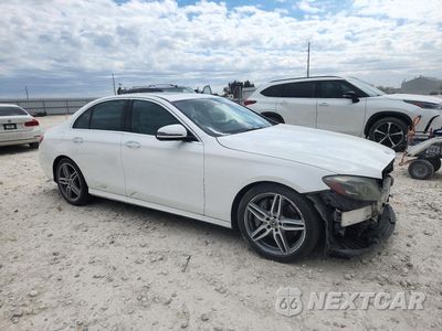 Czwarte zdjęcie samochodu z boku: 2017 MERCEDES-BENZ E 300 VIN:WDDZF4JB0HA268555 - miniatura