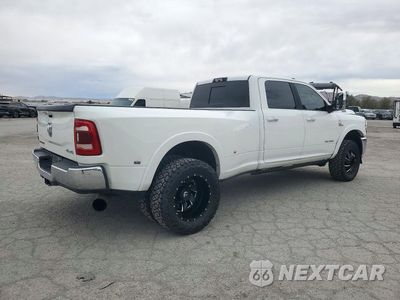 Trzecie zdjęcie samochodu z tyłu: 2021 RAM 3500 LARAMIE VIN:3C63RRJL7MG596751 - miniatura