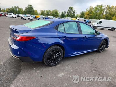 Trzecie zdjęcie samochodu z tyłu: 2026 TOYOTA CAMRY SE VIN:4T1DBADK5TU056859 - miniatura
