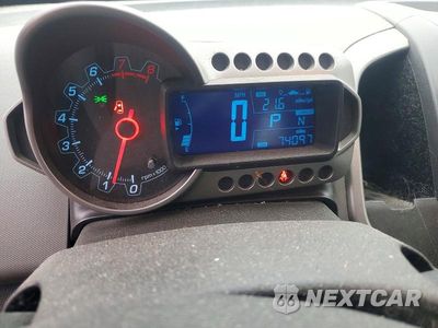 Zdjęcie 9 z 12 samochodu: 2013 CHEVROLET SONIC LT VIN:1G1JC5SG1D4211590 - miniatura