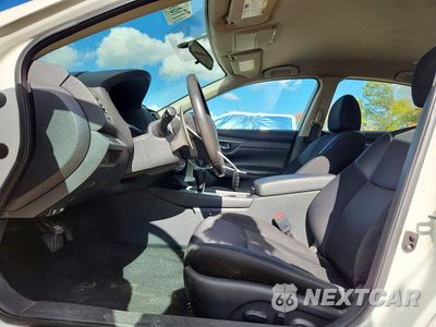 Zdjęcie 7 z 12 samochodu: 2017 NISSAN ALTIMA 2.5 SR VIN:1N4AL3AP2HC148238 - miniatura