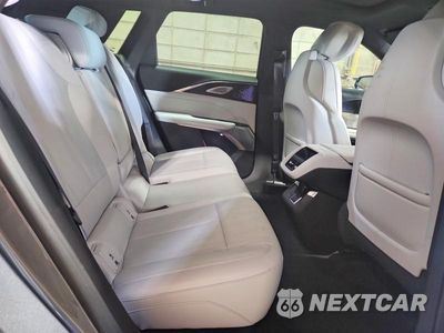 Zdjęcie 11 z 13 samochodu: 2023 CADILLAC LYRIQ LUXURY VIN:1GYKPMRK2PZ001036 - miniatura