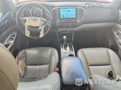Zdjęcie 8 z 12 samochodu: 2014 TOYOTA TACOMA DOUBLE CAB PRERUNNER VIN:5TFJU4GN2EX051449 - miniatura