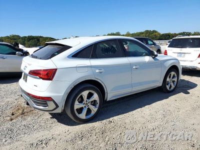 Trzecie zdjęcie samochodu z tyłu: 2023 AUDI Q5 SPORTBACK 45 S LI VIN:WA15AAFYXP2075660 - miniatura