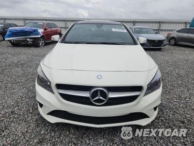 Piąte zdjęcie samochodu w środku: 2015 MERCEDES-BENZ CLA 250 VIN:WDDSJ4EB1FN172188 - miniatura