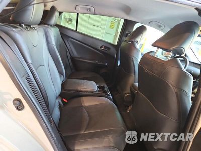Zdjęcie 10 z 13 samochodu: 2017 TOYOTA PRIUS PRIME PREMIUM VIN:JTDKARFP1H3067876 - miniatura