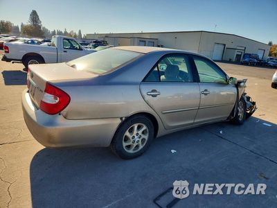Trzecie zdjęcie samochodu z tyłu: 2002 TOYOTA CAMRY LE VIN:JTDBE32K220093262 - miniatura