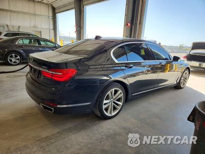 Trzecie zdjęcie samochodu z tyłu: 2016 BMW 750 XI VIN:WBA7F2C51GG417447 - miniatura