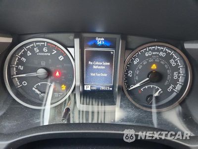 Zdjęcie 9 z 13 samochodu: 2022 TOYOTA TACOMA TRD OFF-ROAD VIN:3TMDZ5BN2NM129410 - miniatura