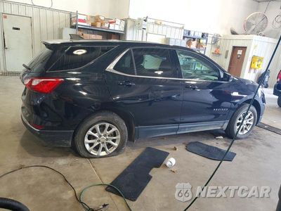 Trzecie zdjęcie samochodu z tyłu: 2020 CHEVROLET EQUINOX LT VIN:2GNAXUEV9L6277714 - miniatura