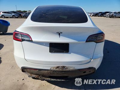 Zdjęcie 6 z 13 samochodu: 2022 TESLA MODEL Y VIN:7SAYGDEE5NF378465 - miniatura