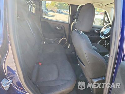 Zdjęcie 11 z 13 samochodu: 2017 JEEP RENEGADE LATITUDE VIN:ZACCJBBB2HPG02344 - miniatura