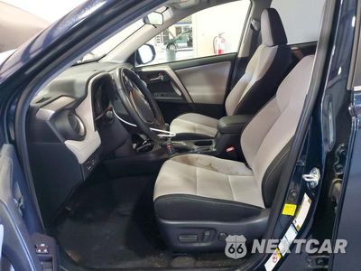Zdjęcie 7 z 13 samochodu: 2018 TOYOTA RAV4 XLE VIN:JTMRFREV9JJ235930 - miniatura