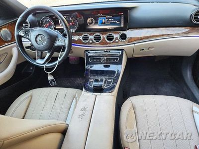 Zdjęcie 8 z 12 samochodu: 2017 MERCEDES-BENZ E 300 VIN:WDDZF4JB2HA217736 - miniatura