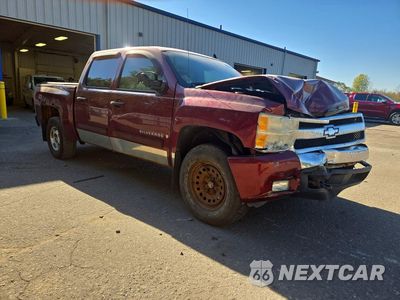 Czwarte zdjęcie samochodu z boku: 2008 CHEVROLET SILVERADO LT VIN:2GCEK133581170897 - miniatura