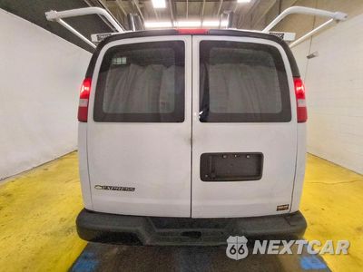 Zdjęcie 6 z 13 samochodu: 2023 CHEVROLET EXPRESS G2500 VIN:1GCWGBFP5P1101738 - miniatura