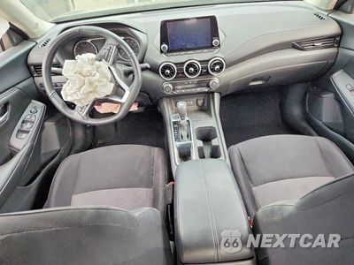 Zdjęcie 8 z 13 samochodu: 2025 NISSAN SENTRA SV VIN:3N1AB8CV4SY229829 - miniatura