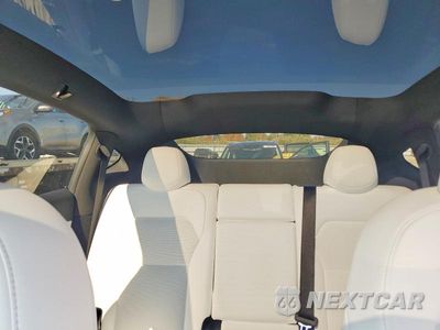 Zdjęcie 10 z 13 samochodu: 2026 TESLA MODEL Y VIN:7SAYGDEE5TA732088 - miniatura
