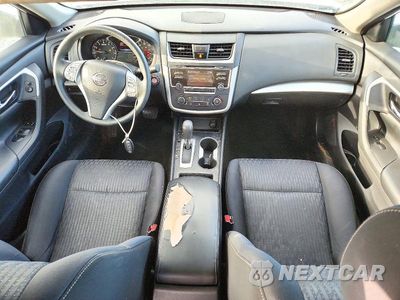 Zdjęcie 8 z 12 samochodu: 2016 NISSAN ALTIMA 2.5 S VIN:1N4AL3AP8GN355932 - miniatura
