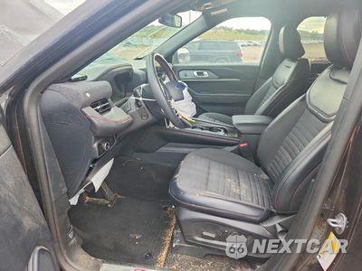 Zdjęcie 7 z 13 samochodu: 2025 FORD EXPLORER ST-LINE VIN:1FMUK8KHXSGA99851 - miniatura