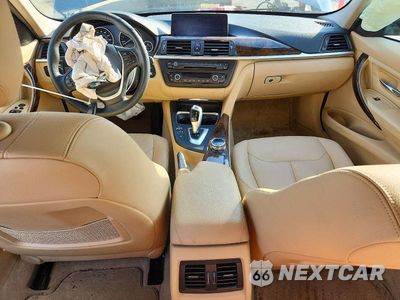 Zdjęcie 8 z 12 samochodu: 2015 BMW 328 XI SULEV VIN:WBA3B5G53FNS15130 - miniatura