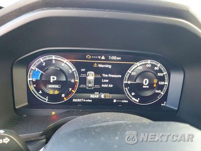 Zdjęcie 9 z 14 samochodu: 2023 MITSUBISHI OUTLANDER SEL VIN:JA4J3VA85PZ015378 - miniatura