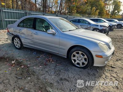 Czwarte zdjęcie samochodu z boku: 2006 MERCEDES-BENZ C 280 4MATIC VIN:WDBRF92H46F824729 - miniatura