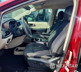 Zdjęcie 7 z 12 samochodu: 2017 CHRYSLER PACIFICA TOURING L VIN:2C4RC1BG7HR782152 - miniatura