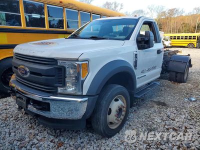2017 FORD F550 1FDUF5HT3HEB30649 - główne zdjęcie licytacji z USA - miniatura